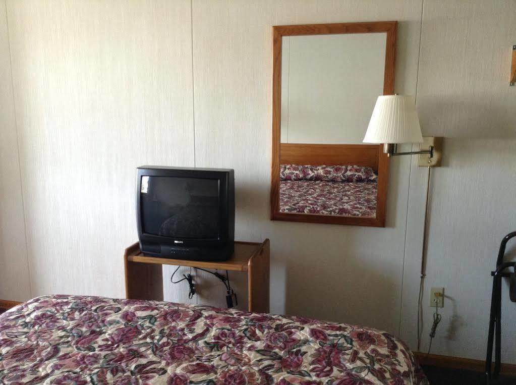 מקינאו סיטי Lighthouse View Motel מראה חיצוני תמונה